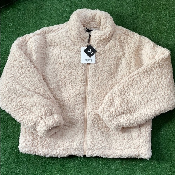 Soft Beige Teddy Bear Jacket - Picture 2 of 5